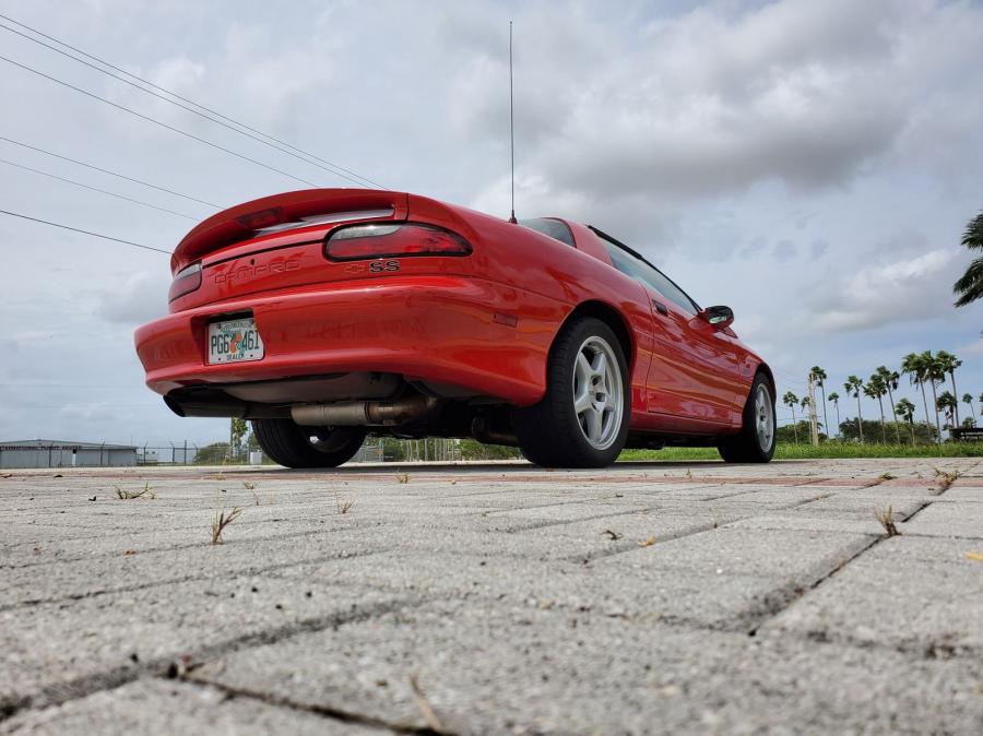  Chevrolet Camaro SS (1710) 1996 года  (фото 24 из 101)